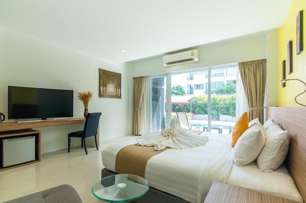 Obraz Lantern Resort Patong (THE) 4*