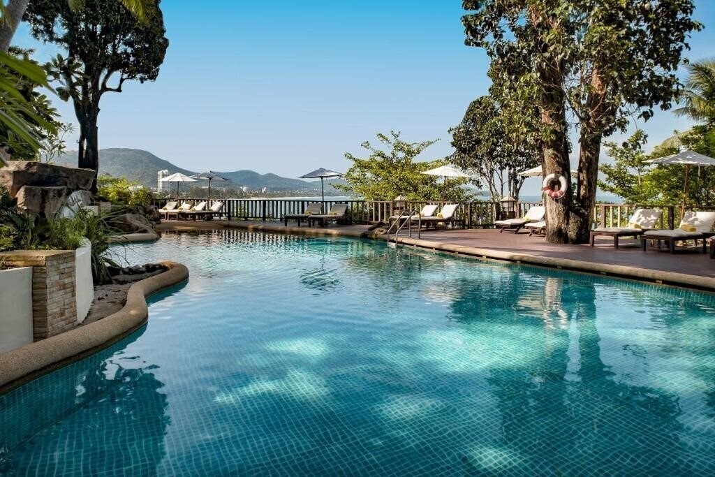Готель Centara Villas Phuket 4*