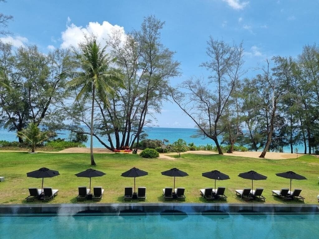 Готель Sala Phuket Resort & SPA 5*