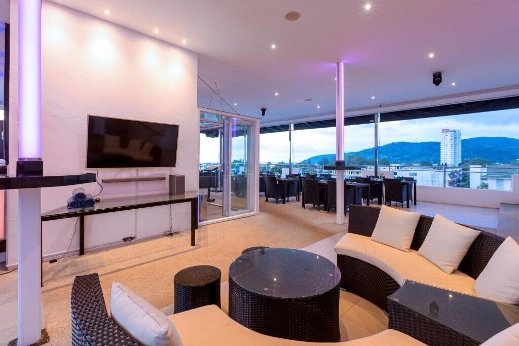 Zdjęcie Grand Sunset Hotel Karon 3*