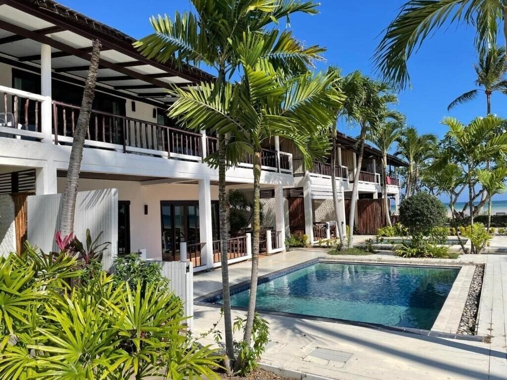 Отель The Ocean Resort 3*