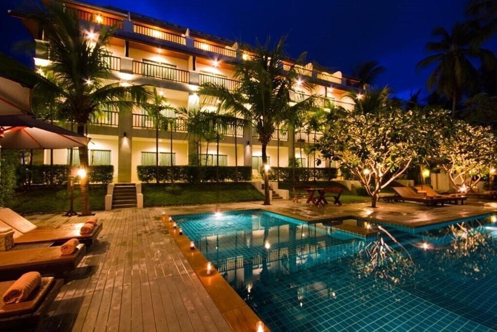 Готель Lamai Buri Resort 3*