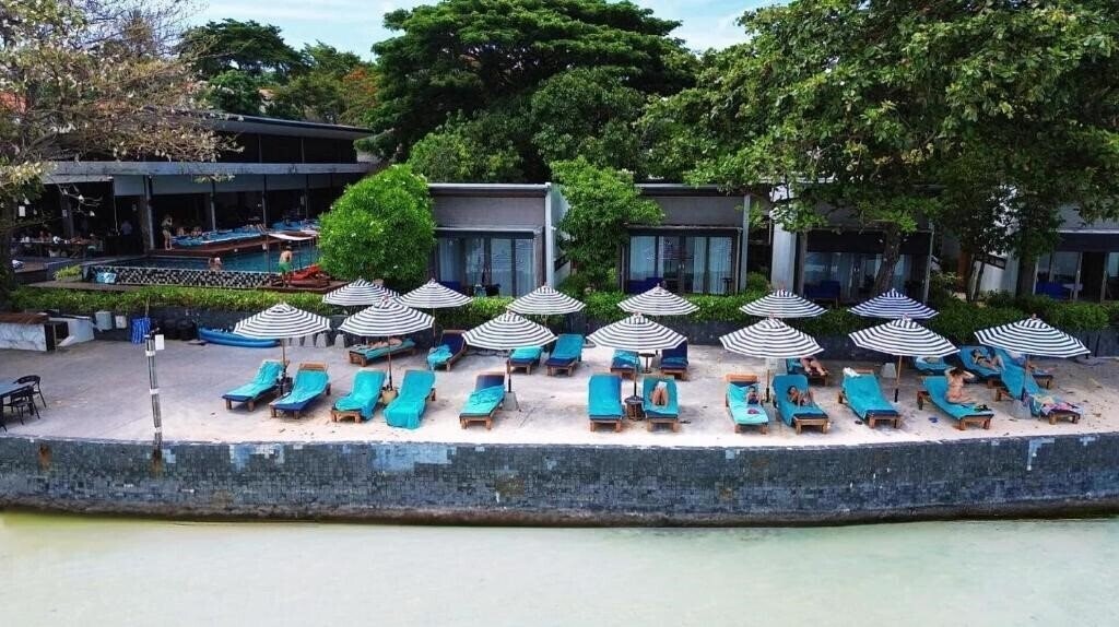 Hotel Casa De Mar 4*