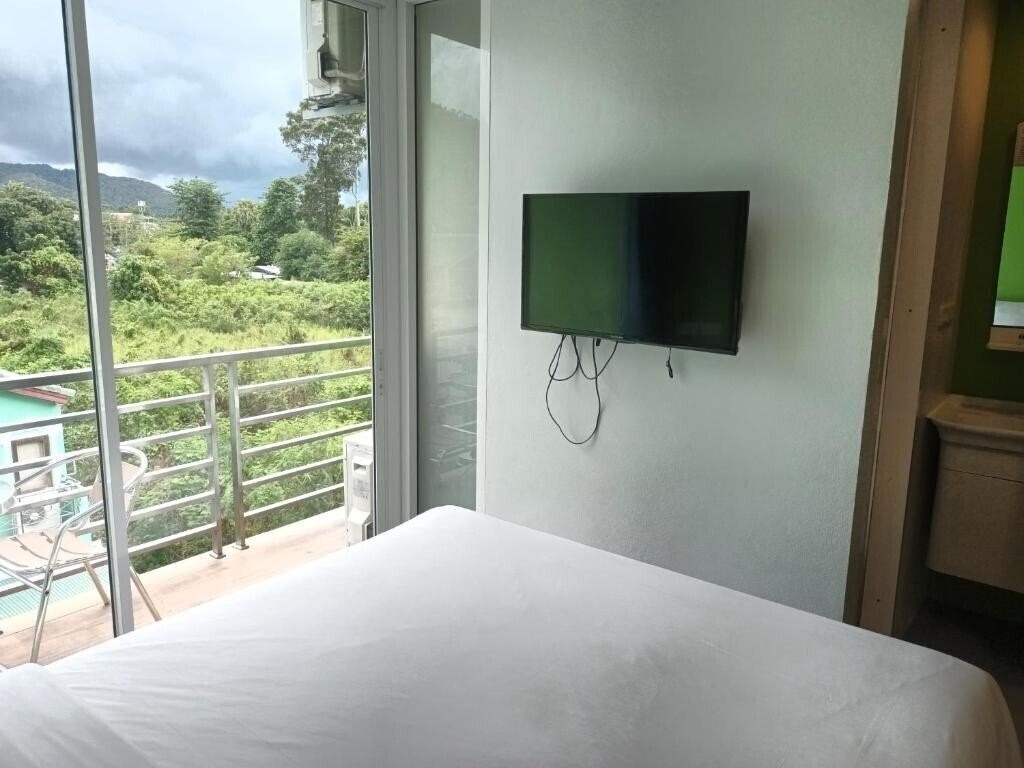 Obraz Cheeky Monkey'S Koh Samui Hostel 3*
