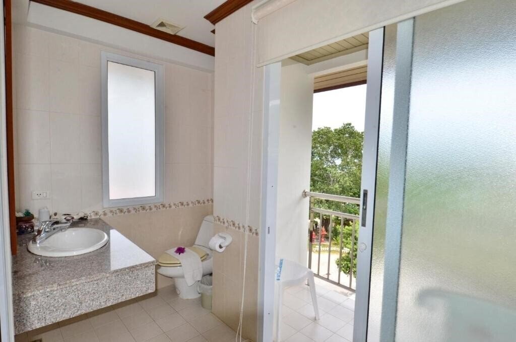 Изображение First Bungalow 3*