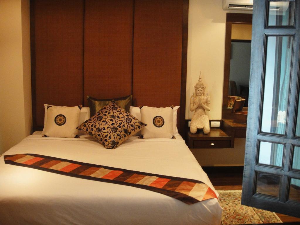 Hotel Arisara Place Hotel 3*