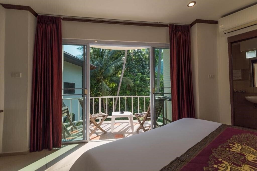 Zdjęcia Chaweng Noi Residence 3*