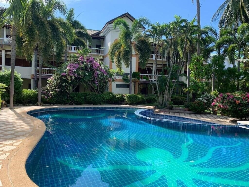 Фотография Rattana Guesthouse & Bungalow 2*