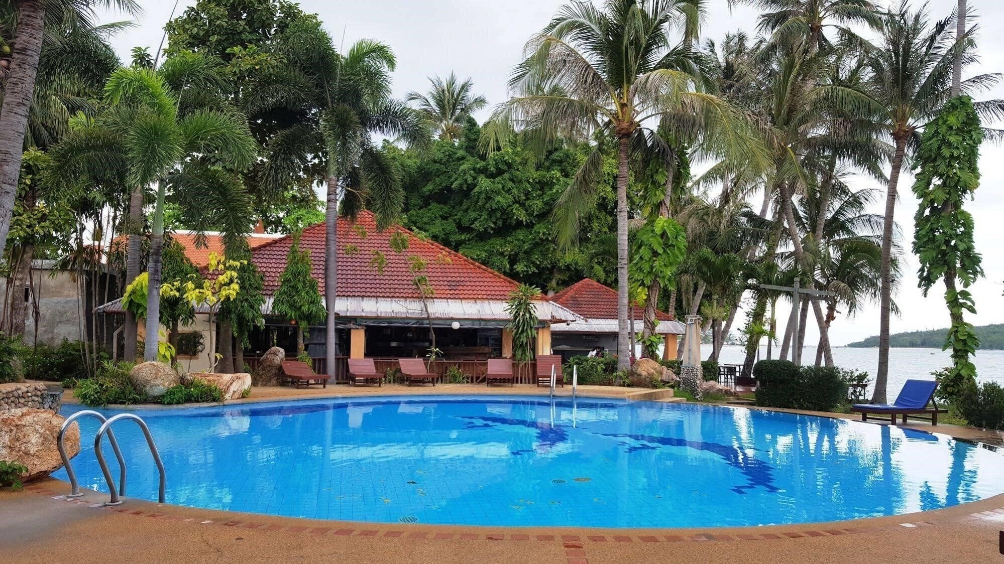 Готель Palm Island 2*