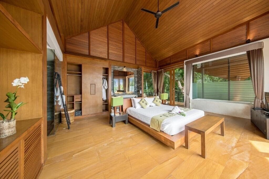 Zdjęcie Baan Hinyai 4*