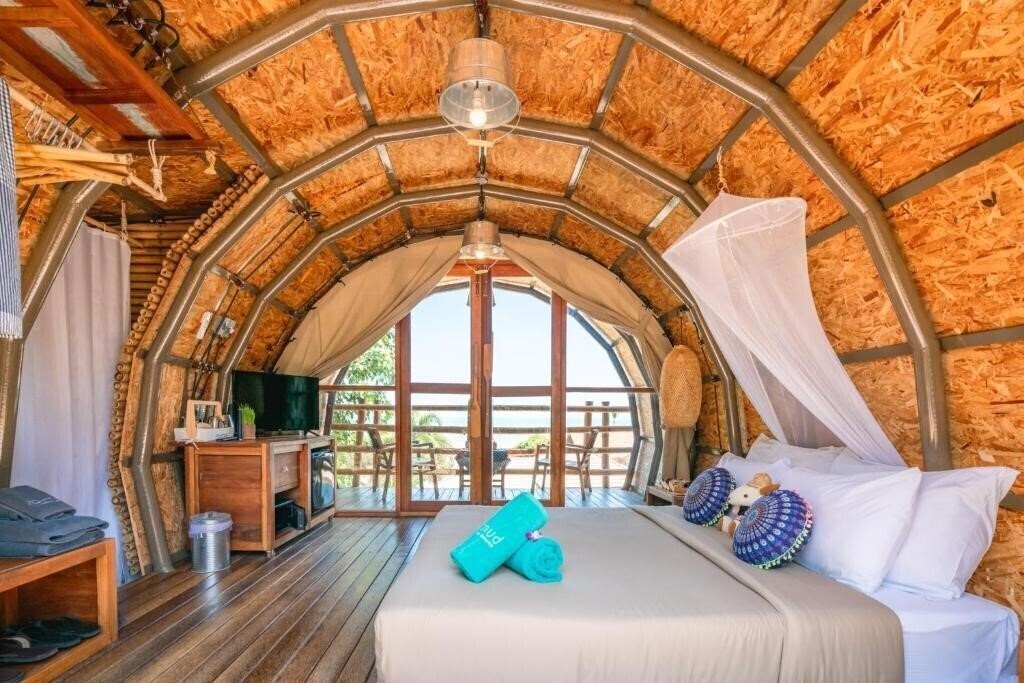 Zdjęcia The Mud 2 2*