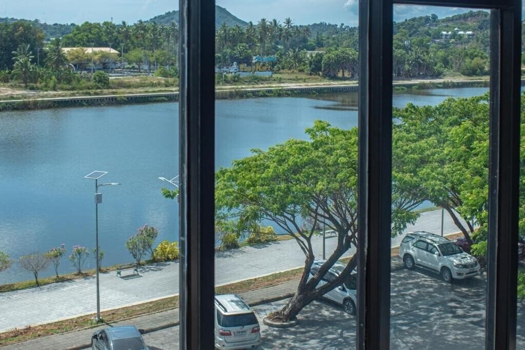 Hotel Nora Lakeview 3*