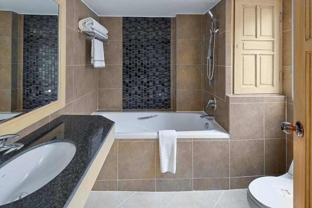 Obraz Nora Lakeview 3*