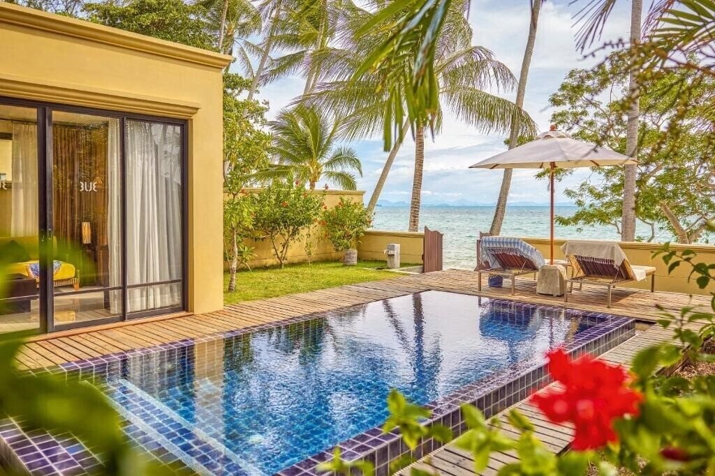 Картинка The Passage Samui Villas And Resort (ex. Movenpick Resort Laem Yai Beach) 5*