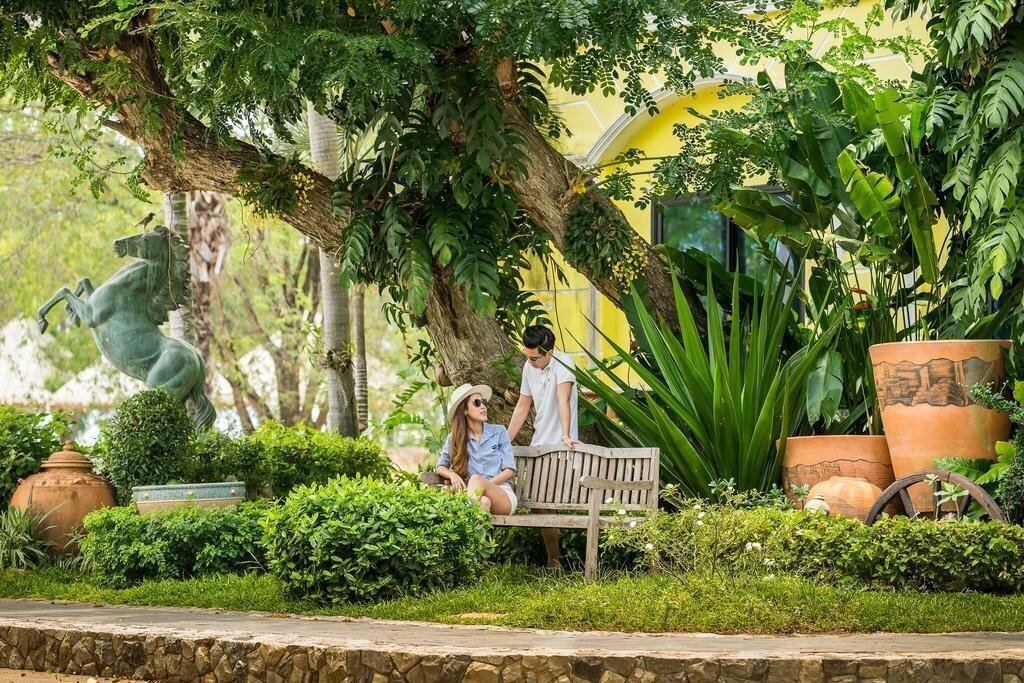 Фото Horseshoe Point Resort 3*