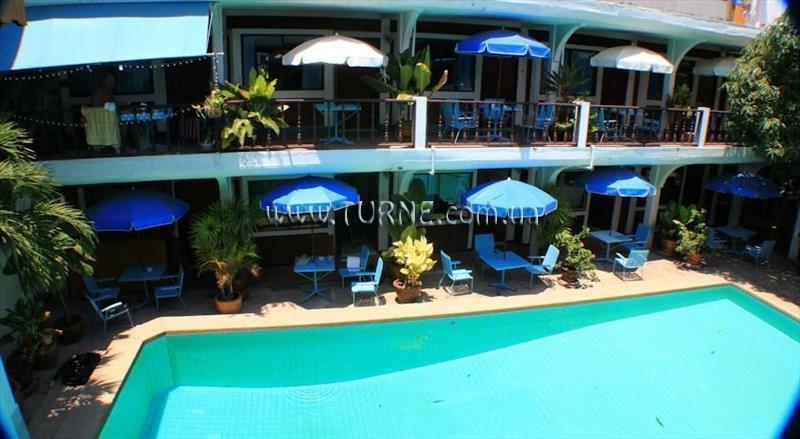 Отель Mid Town Inn 2*