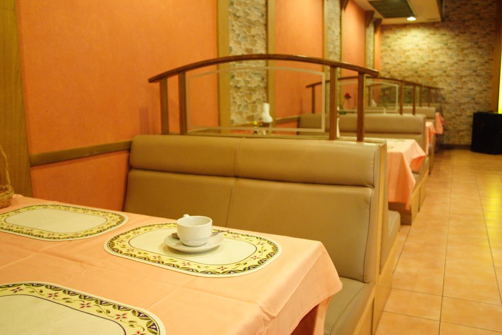 Hotel Palm Garden Hotel 3*