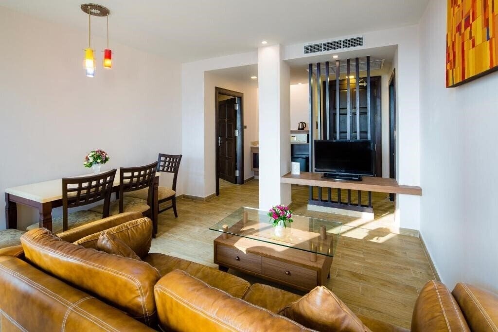 Zdjęcie Aiyara Palace Hotel 3*