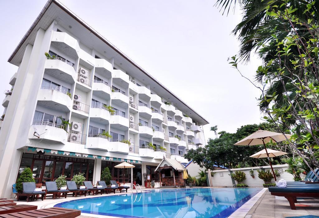 Hotel JP Villa Pattaya 3*