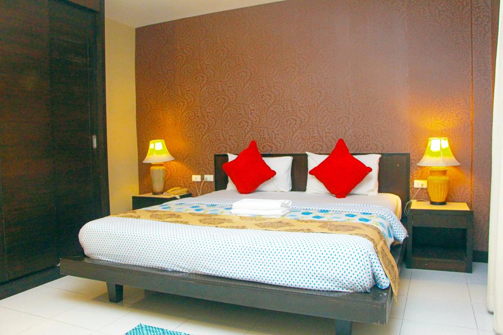 Отель Royal Tycoonplace Hotel 3*