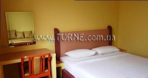 Hotel Twenty8 Inn Hotel 3*