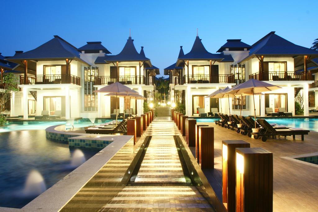 Фотографія Z Through by The Zign 4*