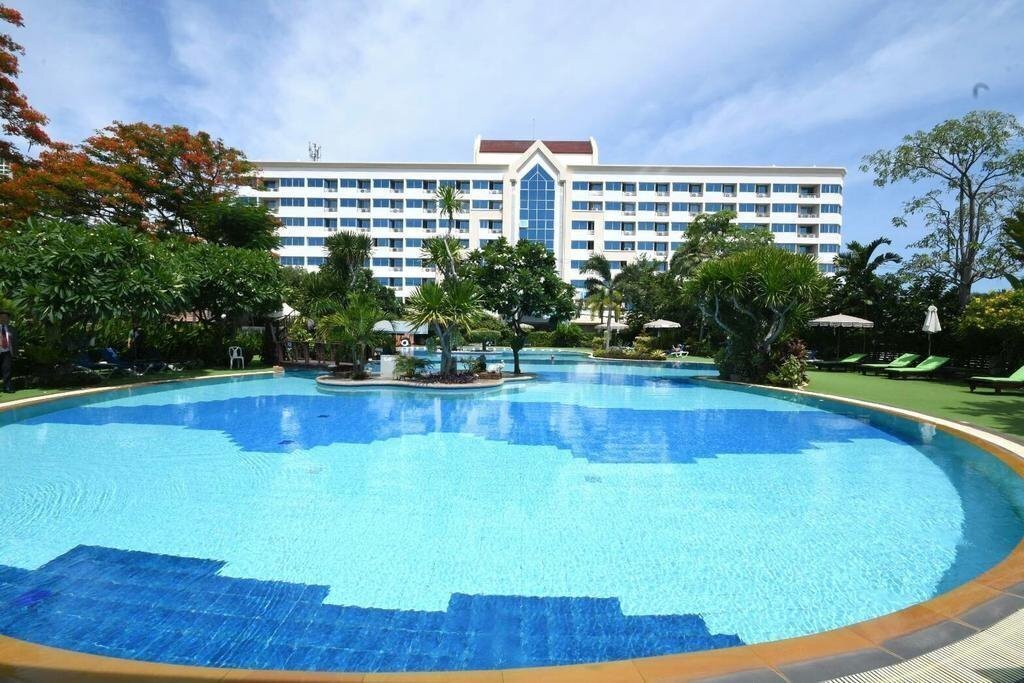 Отель Jomtien Garden Hotel & Resort 3*