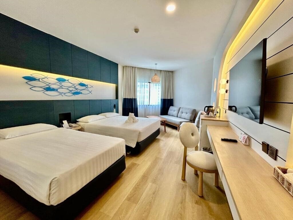 Зображення Jomtien Palm Beach Hotel & Resort 4*