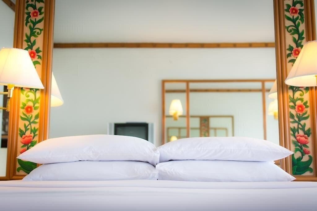 Картинка The Montien Hotel 4*