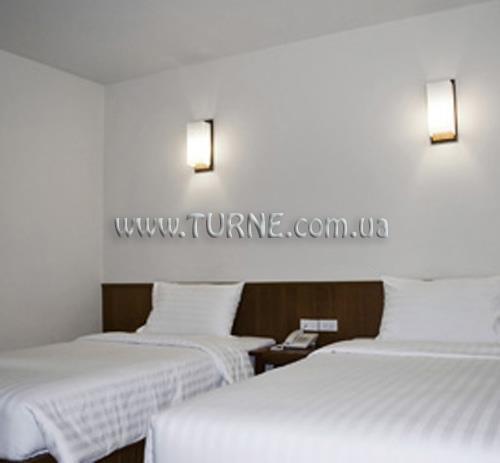 Obraz Chaiyaperuek Suites 3*