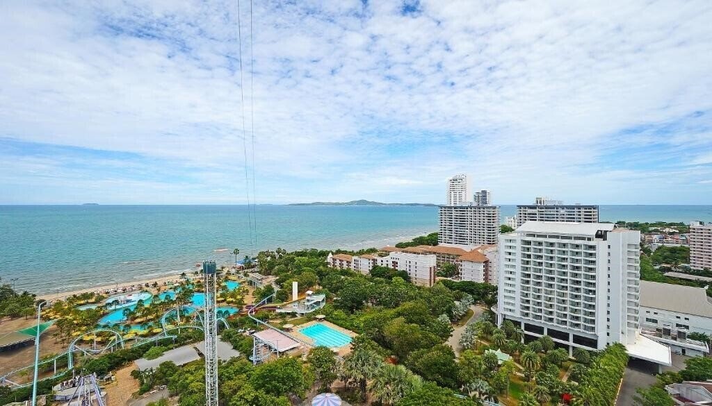 Zdjęcie Pattaya Park Beach Resort 3*