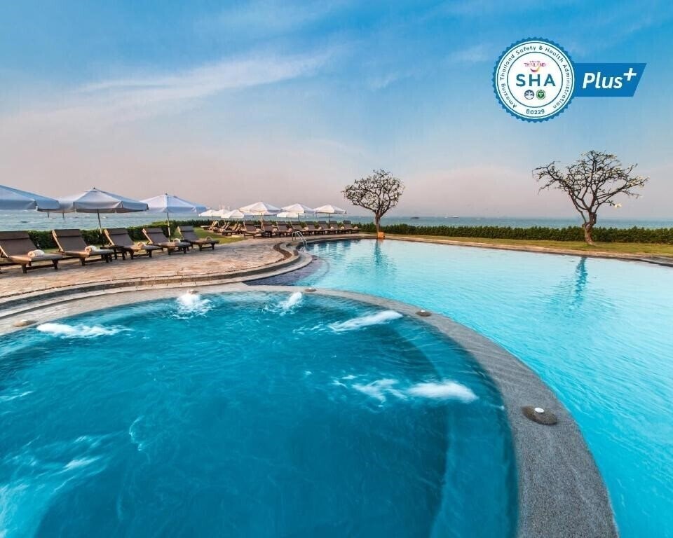 Hotel Dusit Thani Pattaya 5*