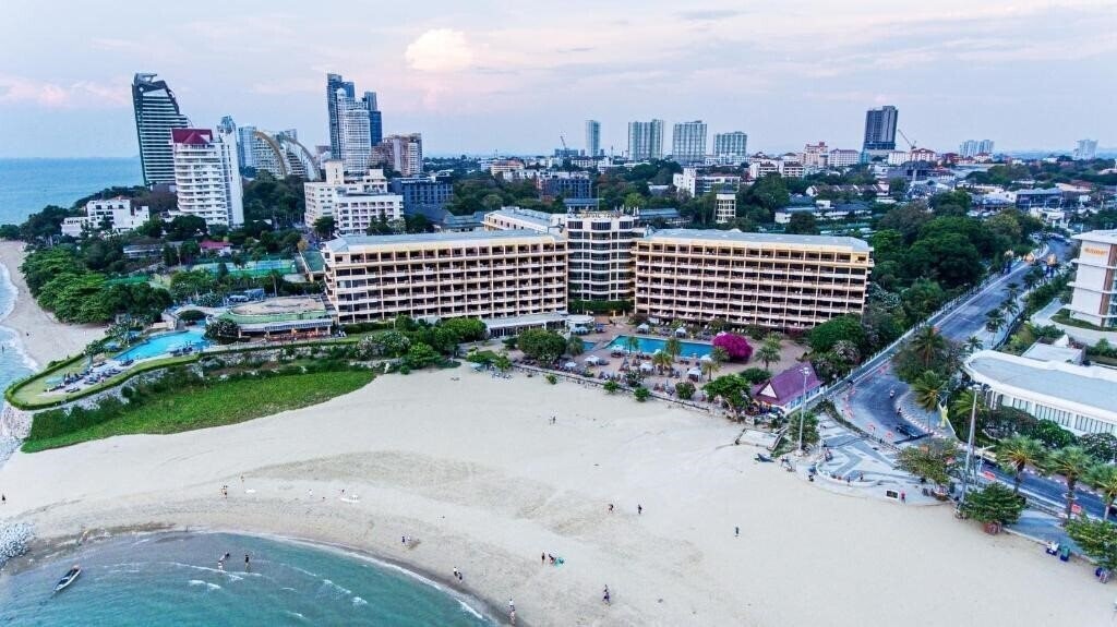 Zdjęcie Dusit Thani Pattaya 5*