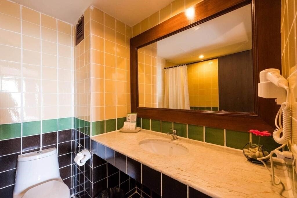 Zdjęcie Jomtien Thani Hotel 3*