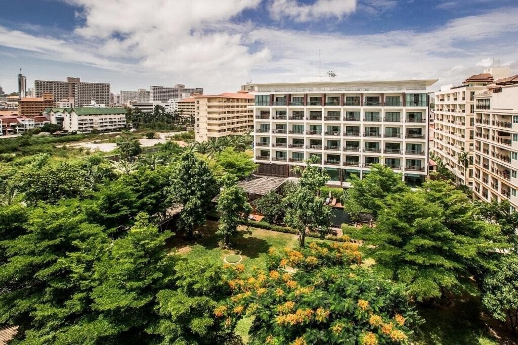 Zdjęcie Fifth Jomtien The Residence 4*