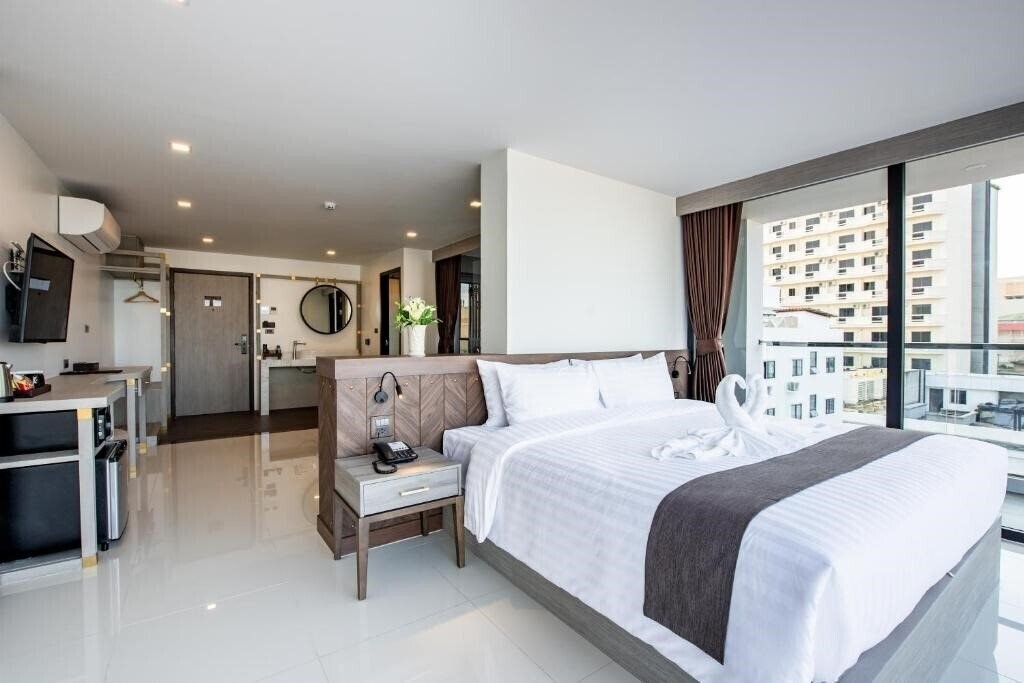 Zdjęcia Blackwoods Hotel Pattaya 5*