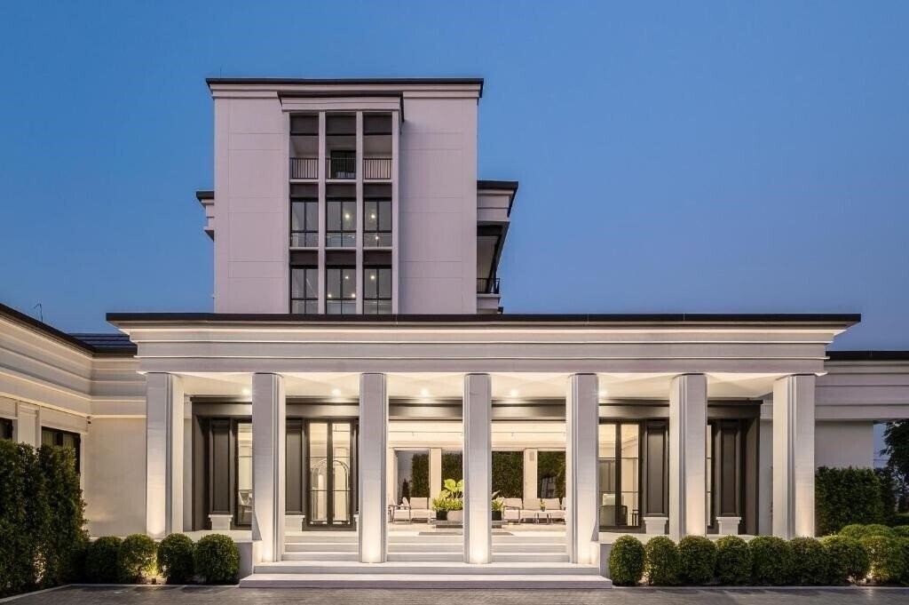 Фото Manhattan Pattaya Hotel 4*