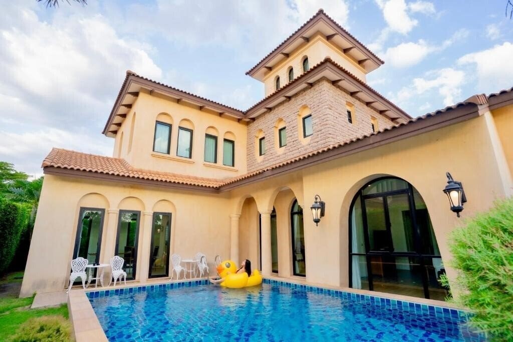 Zdjęcie Chivani Pattaya 4*