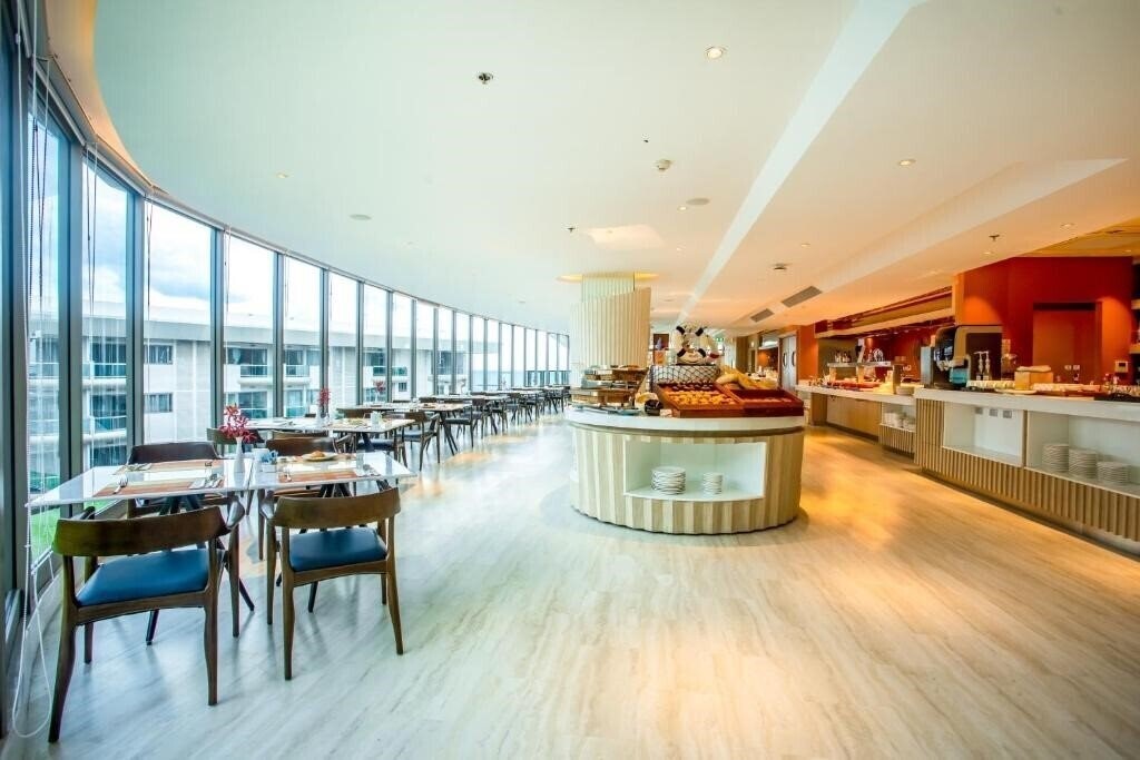 Obraz Centara Sonrisa Residences & Suites Sriracha 4*