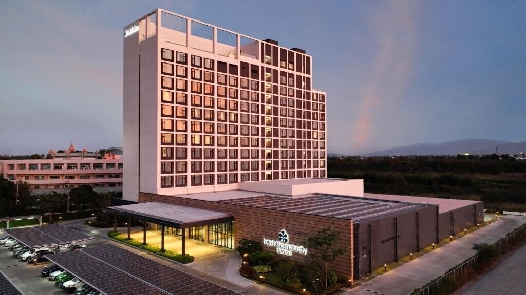 Готель Hotel Nikko Amata City Chonburi 4*