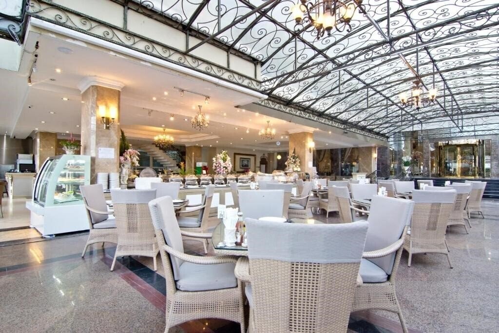 Фотография Lk Grand Empire Pattaya 5*