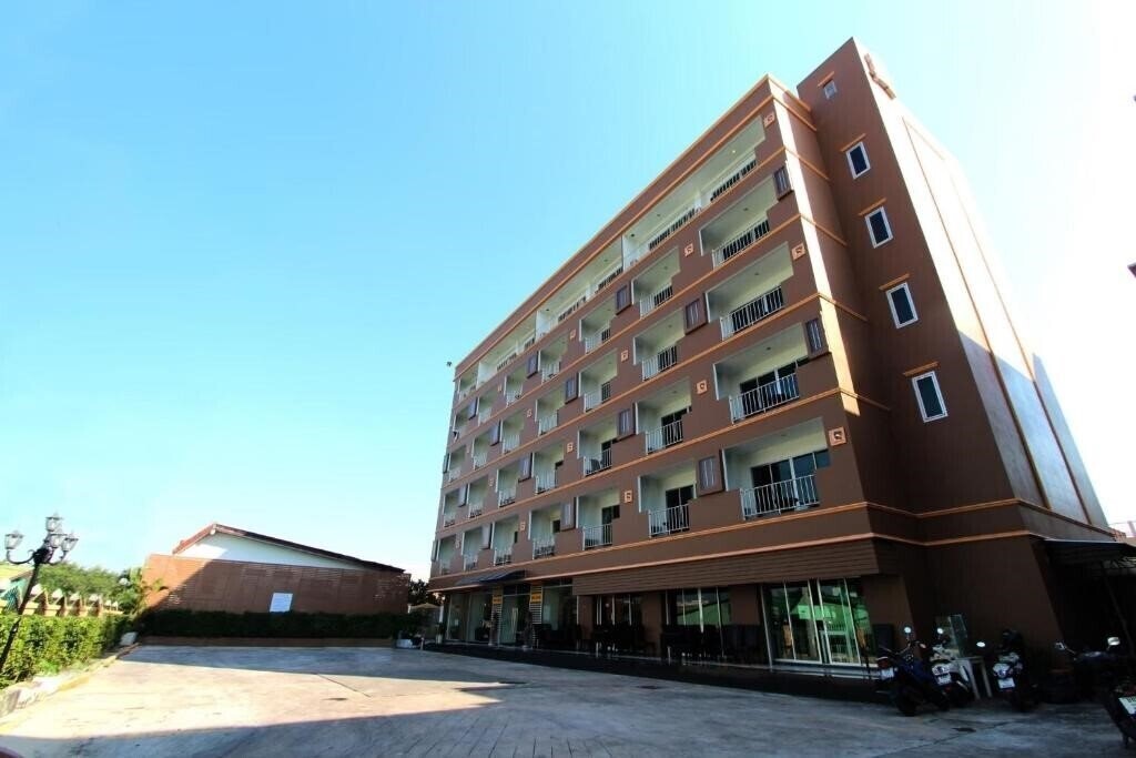 Hotel Valhalla Pattaya Hotel 3*