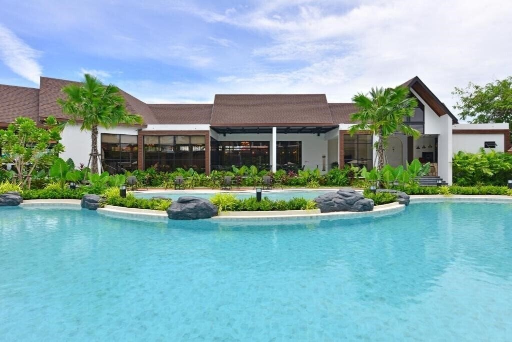 Картинка Kastel Pattaya Hotel 3*