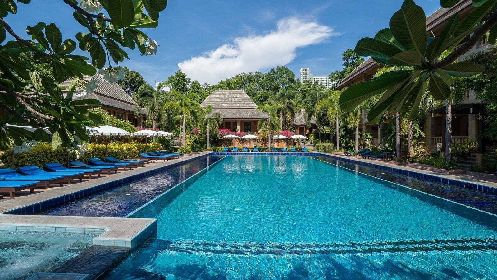 Готель Plumeria Resort 4*