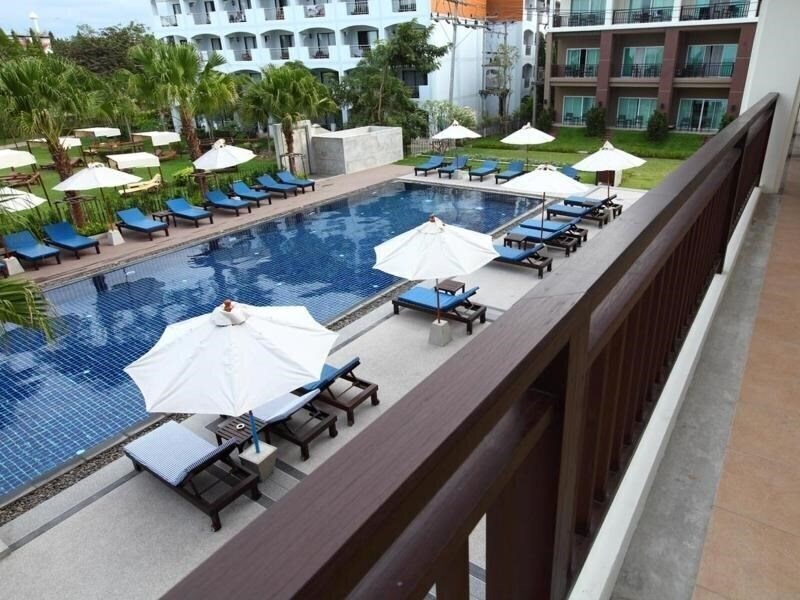 Hotel Casuarina Jomtien 4*