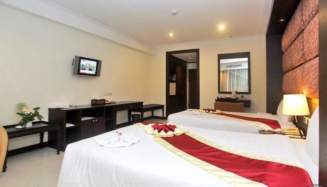 Фотографія Royal Orchid Resort 4*