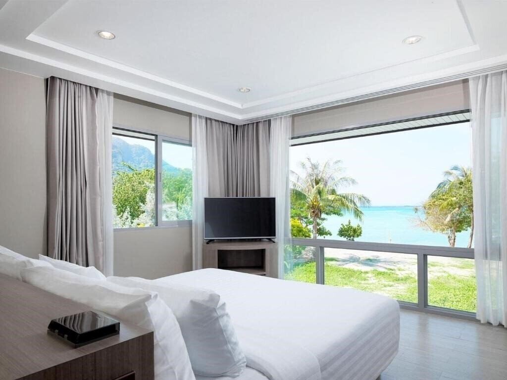 Готель Phi Phi Princess Resort 4*