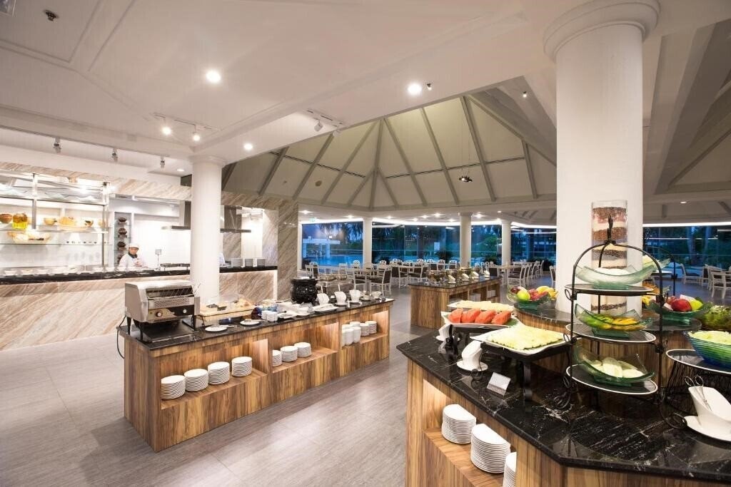 Изображение Amarin Lagoon Hotel Phitsanulok 3*