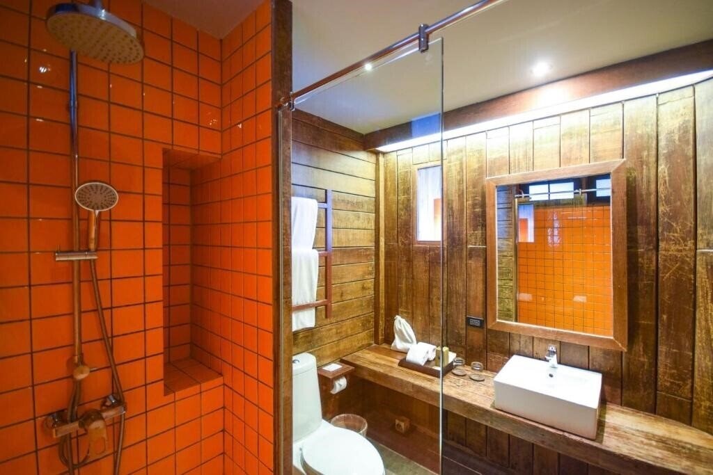 Фотографія Baan Ploy Sea 3*