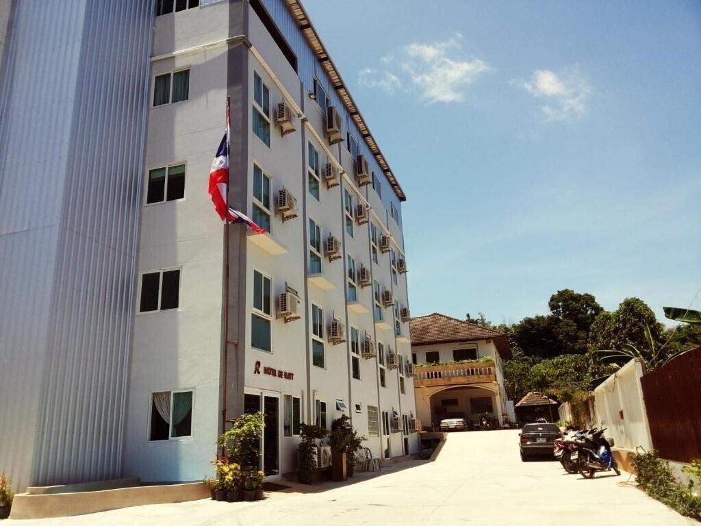 Zdjęcie Hotel De Ratt 2*